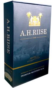 A.H.Riise XO Reserve 0,7l 42% + 2skla 